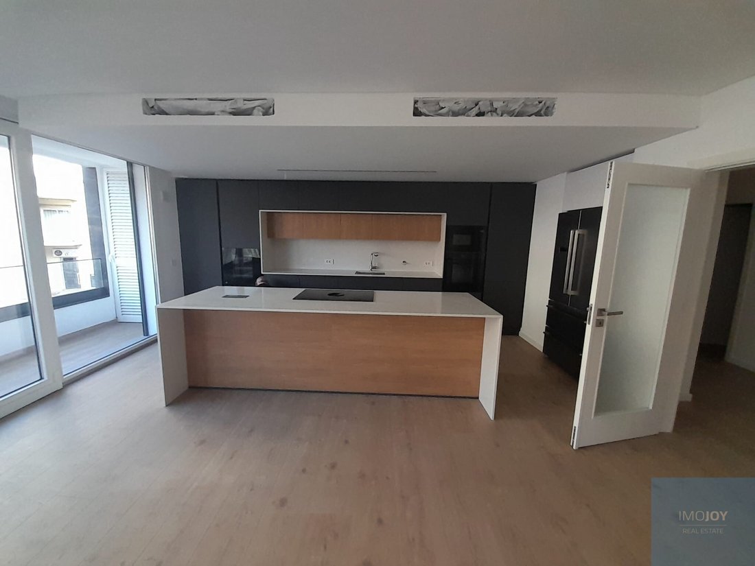 Apartment in Parede, Lisbon, Portugal 5 - 17797728