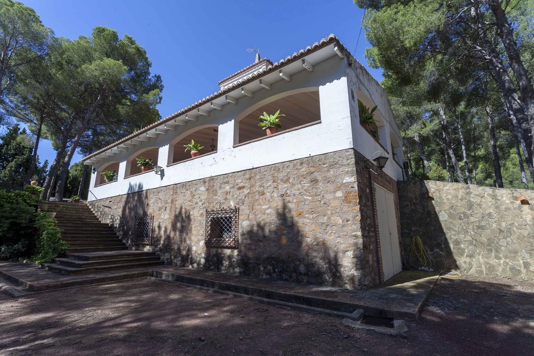 Villa in Naquera / Naquera, Valencian Community, Spain 5 - 16989271