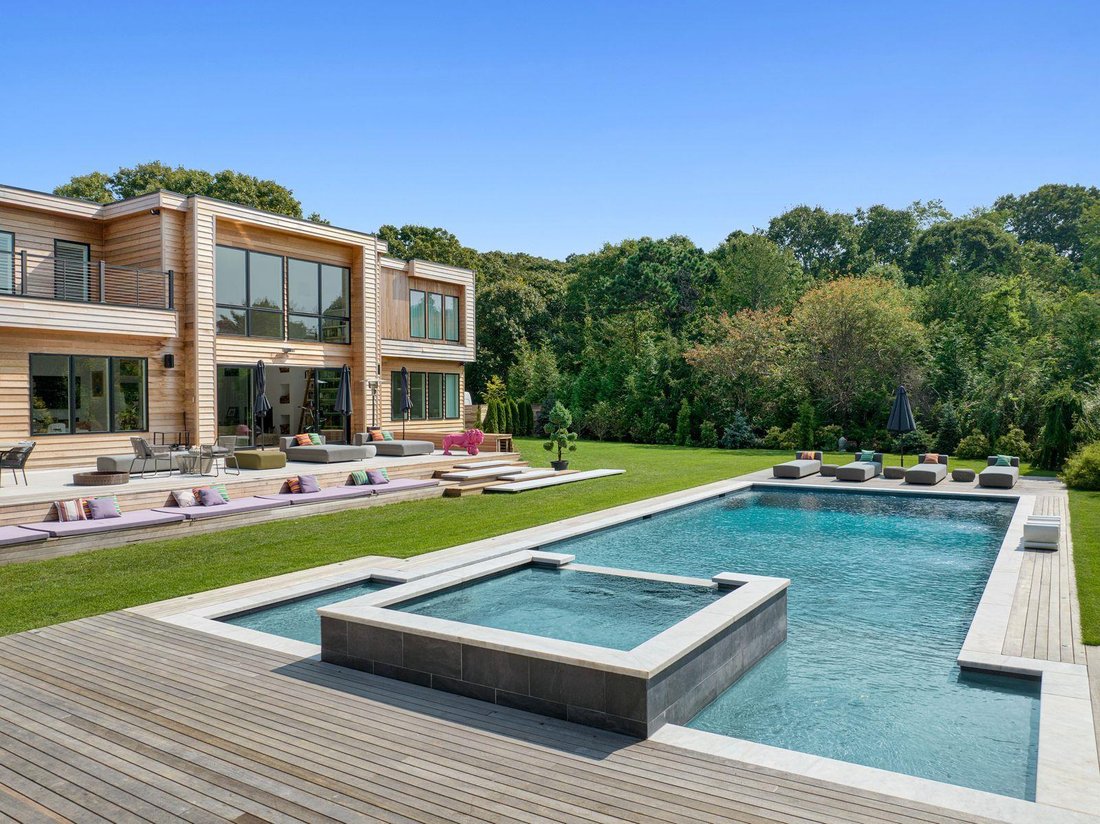 Southampton, New York, United States 1 - 15877892