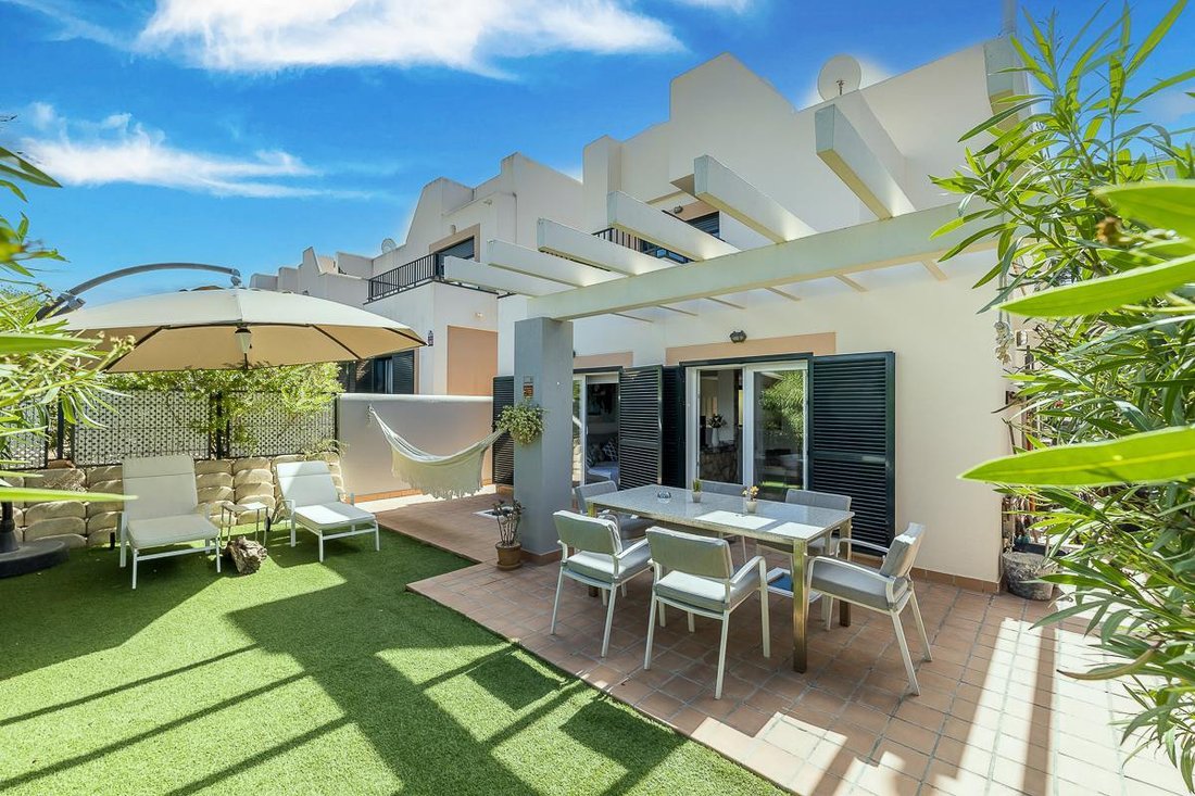 Villa in Es Cubells, Sant Josep de sa Talaia, Balearic Islands 1 - 16989471