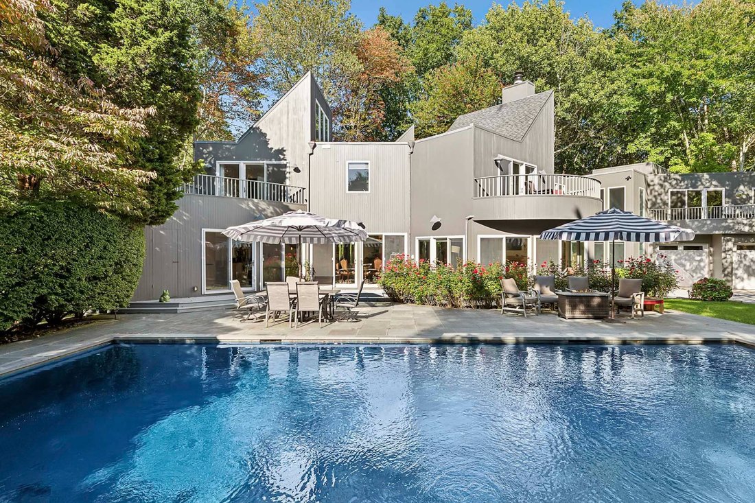 House in Sag Harbor, New York, United States 2 - 17797567