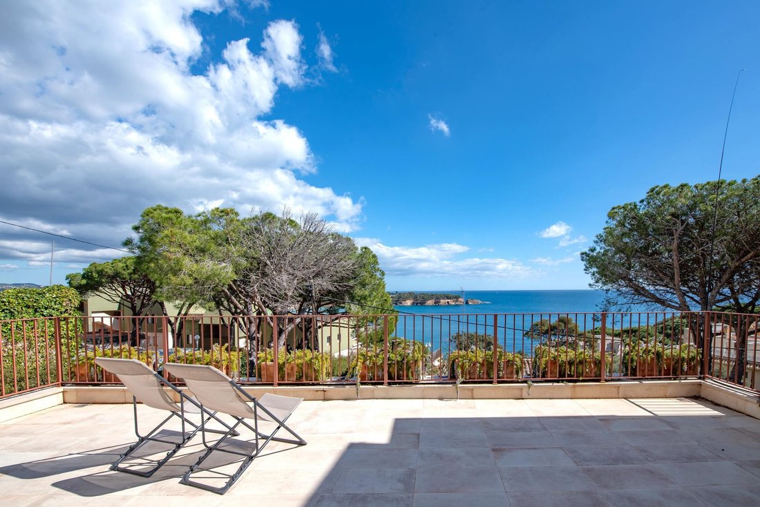 Villa à Sant Feliu de Guíxols, Catalogne, Espagne 1 - 16987923