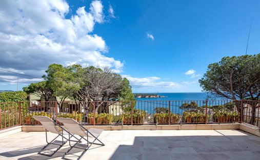 Villa in Sant Feliu de Guíxols, Katalonien, Spanien 1