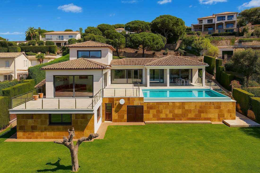 Villa in Platja d'Aro, Catalonia, Spain 1 - 16989568