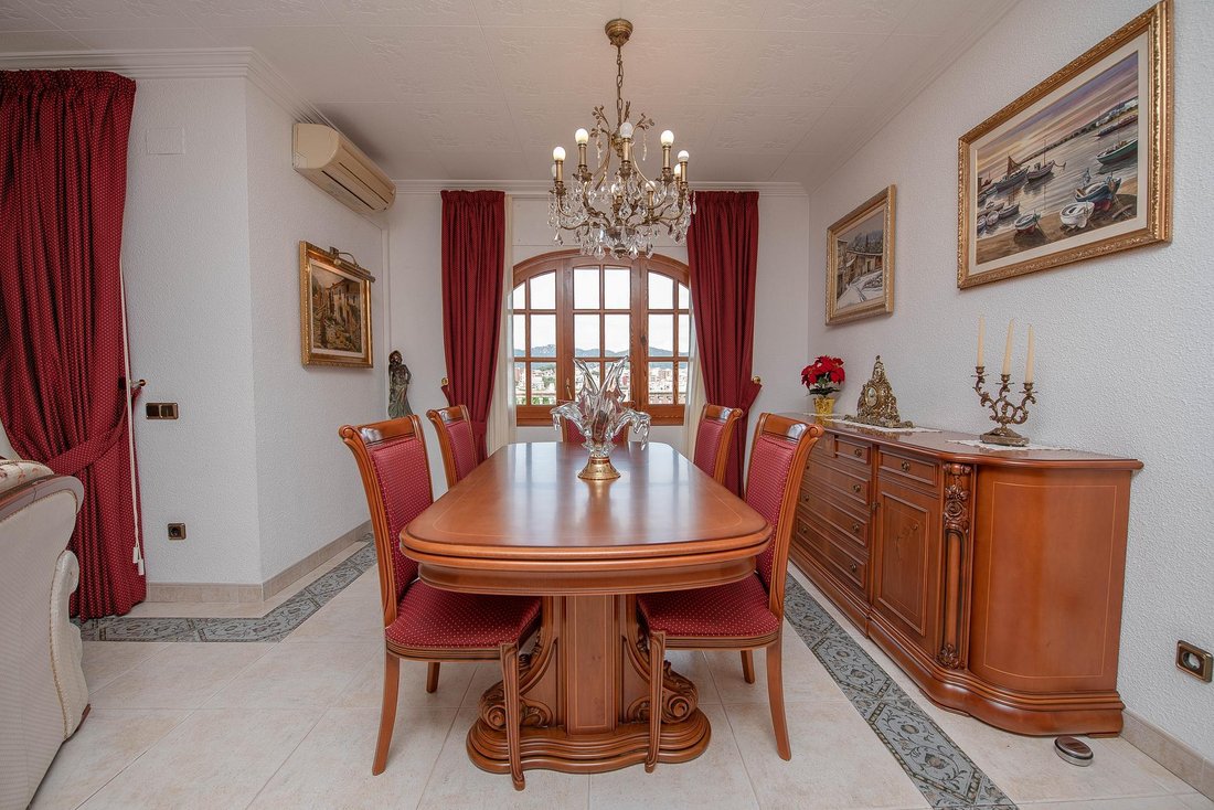 Villa in Sant Feliu de Guixols, Catalonia, Spain 4 - 16989782