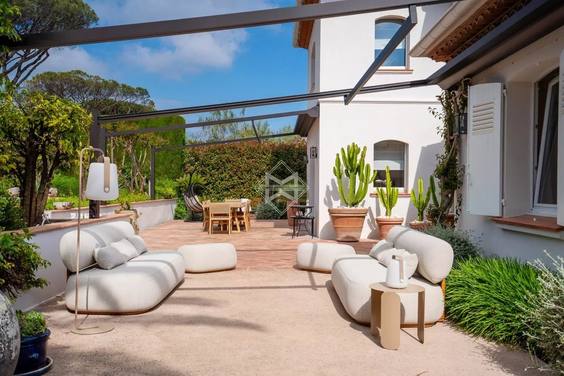 Villa in Zone Ouest Urbaine, Saint-Tropez, France 4 - 12732195