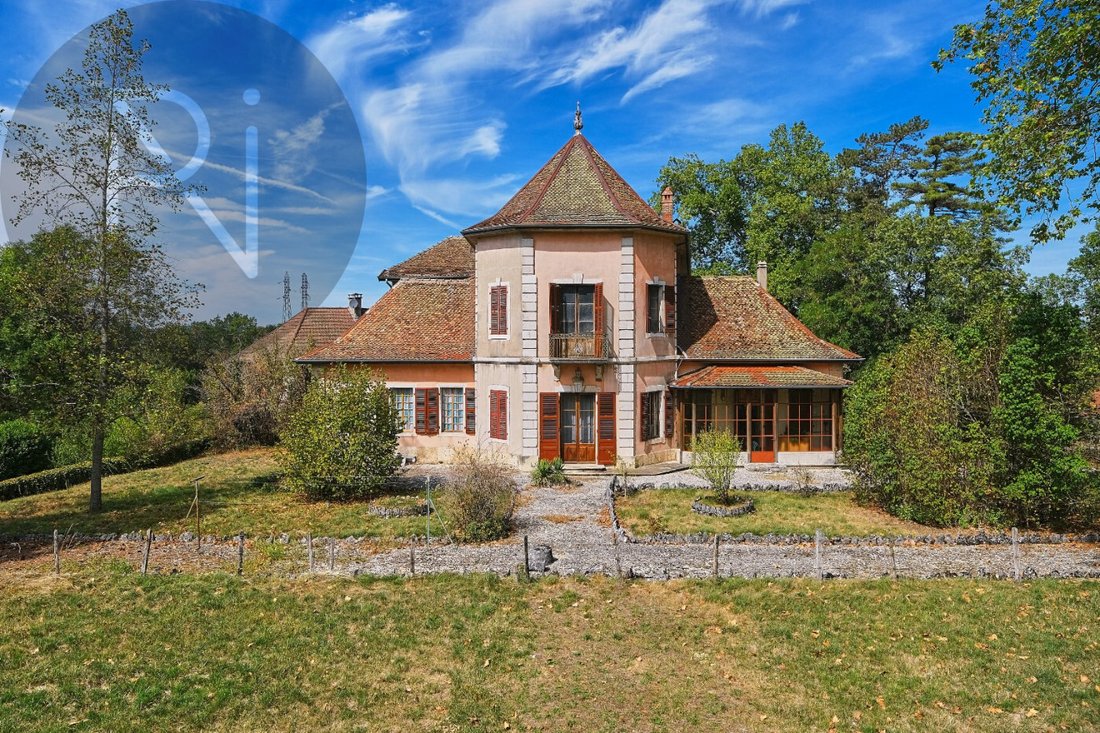 Castle in Chavanod, Auvergne-Rhône-Alpes, France 1 - 17796187