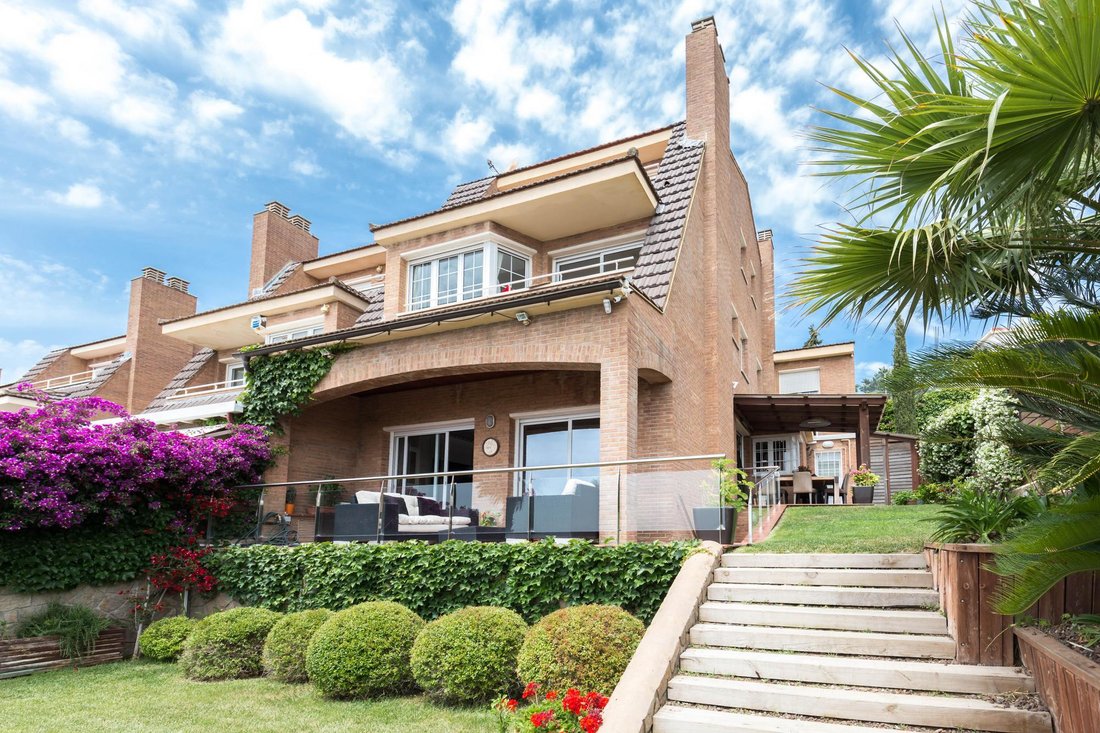 Villa in Esplugues de Llobregat, Catalonia, Spain 2 - 16988267