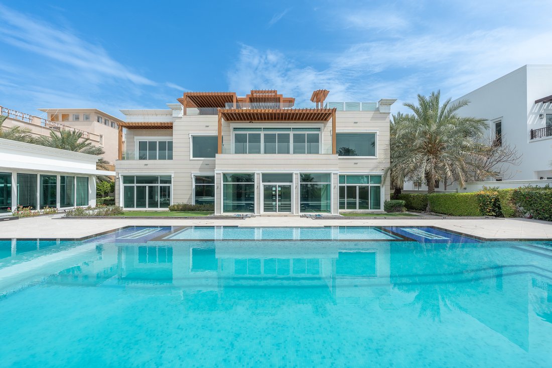 Villa a Emirates Hills, Emirato di Dubai, Emirati Arabi Uniti 1 - 17797324