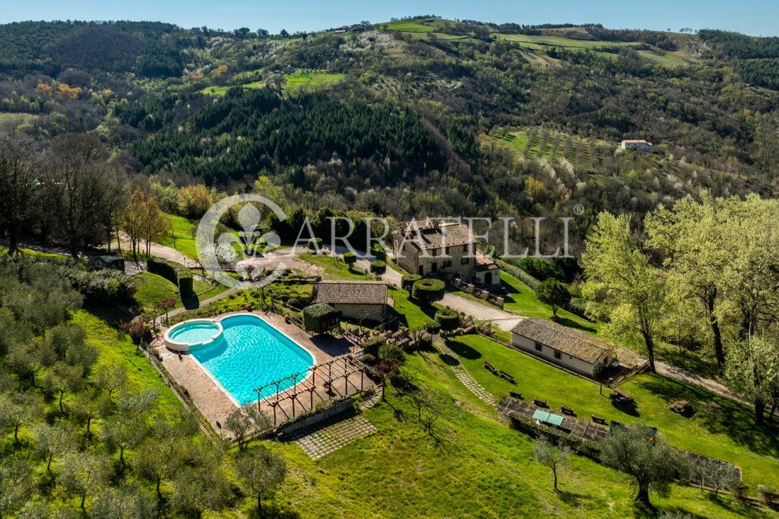 Country House in Valfabbrica, Umbria, Italy 5 - 17799415