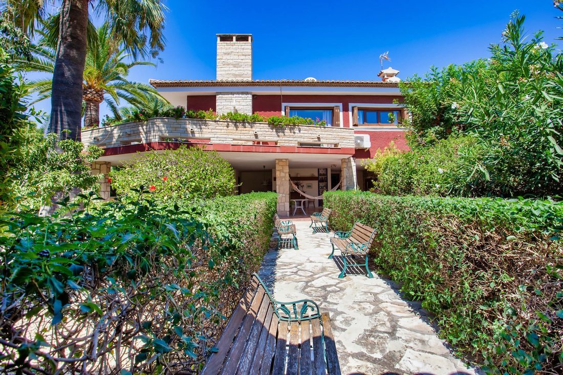 Villa in San Juan de Alicante, Valencian Community, Spain 1 - 16988927