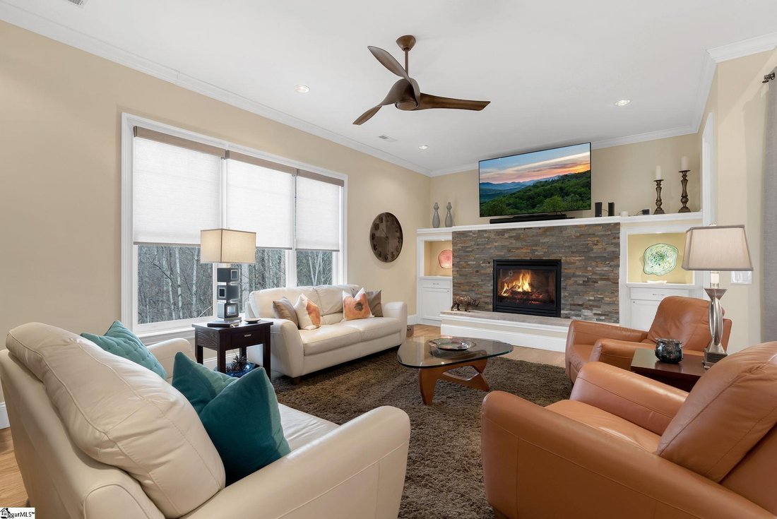 House in Landrum, South Carolina, United States 4 - 17794445