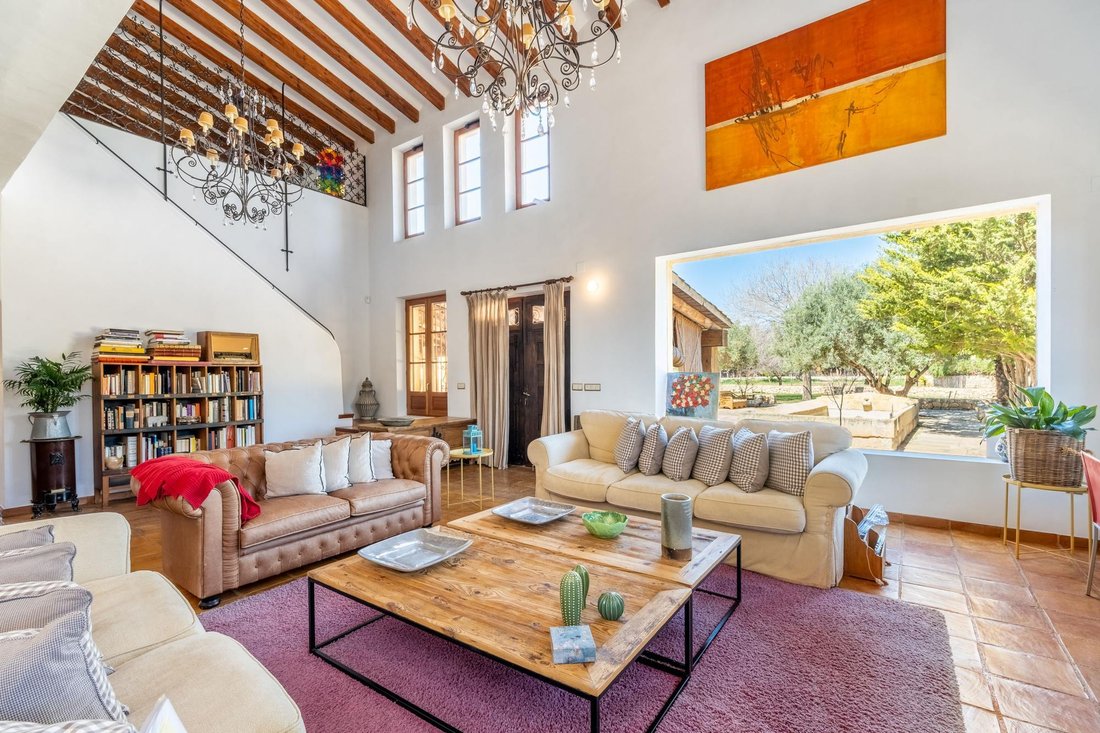 Villa in Mutxamel, Valencian Community, Spain 1 - 16988858