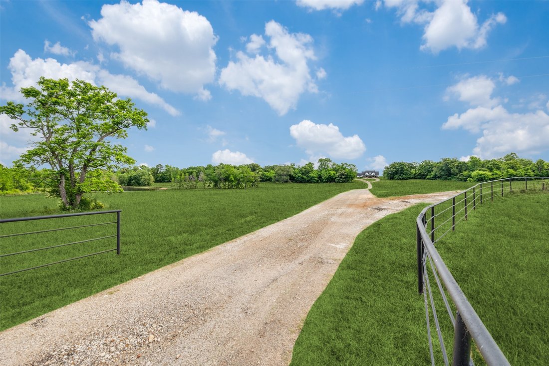House in Ben Wheeler, Texas, United States 4 - 17800663