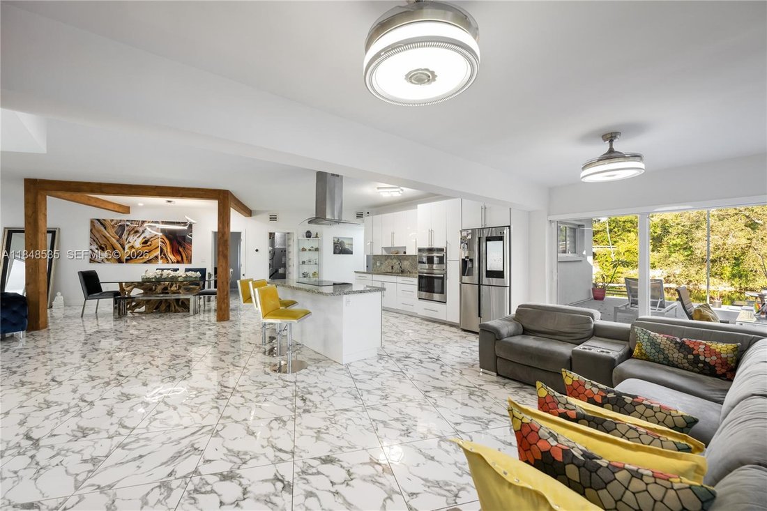 House in Miami, Florida, United States 3 - 16639509