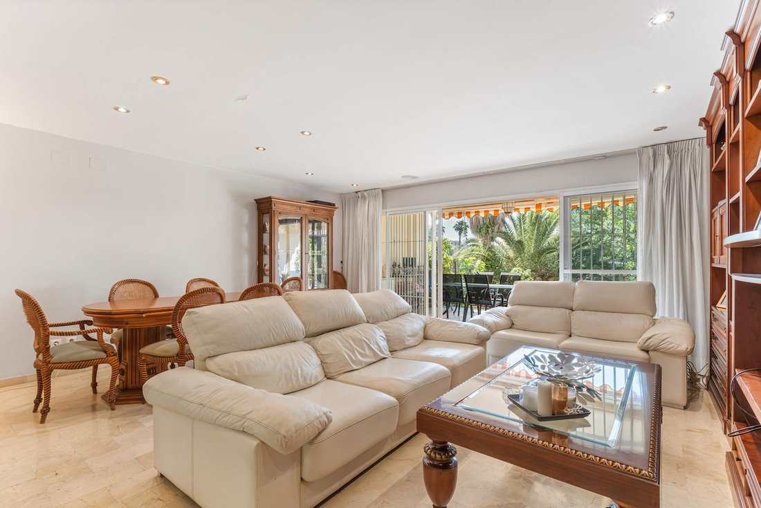 Villa in Alicante, Valencian Community, Spain 2 - 16987892