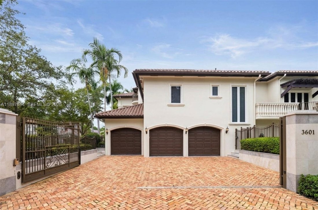 House in Miami, Florida, United States 4 - 16639321
