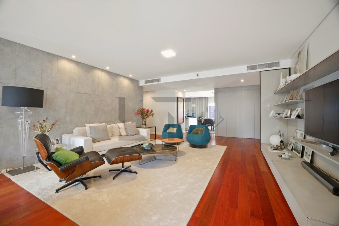 Apartment in Avenidas Novas, Lisbon, Portugal 3 - 17797813