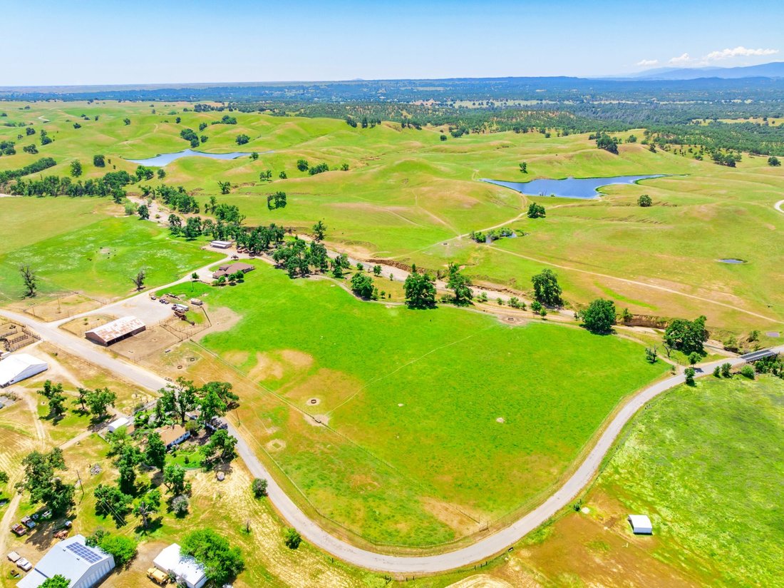 House in Red Bluff, California, United States 4 - 16368314