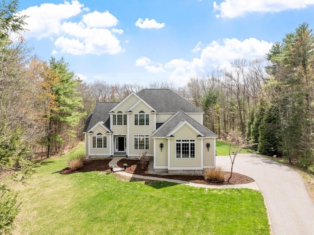 House in Lancaster, Massachusetts, United States 2 - 17800538