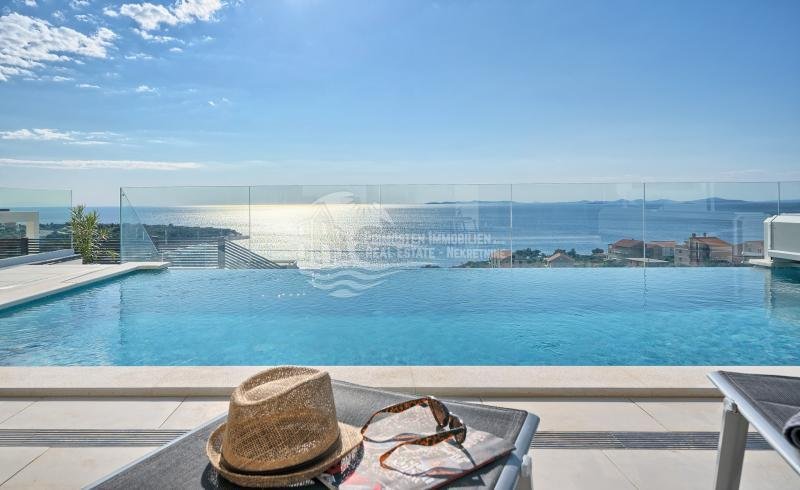Villa in Primosten, Sibenik-Knin County, Croatia 2 - 15102815