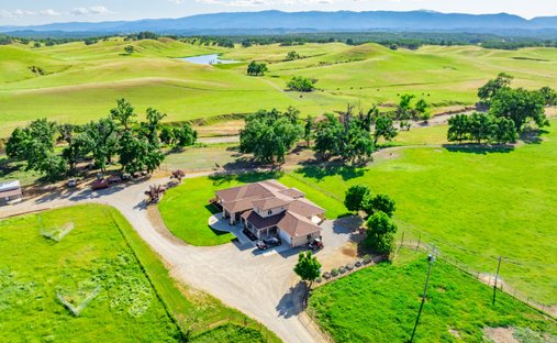 House in Red Bluff, California, United States 1