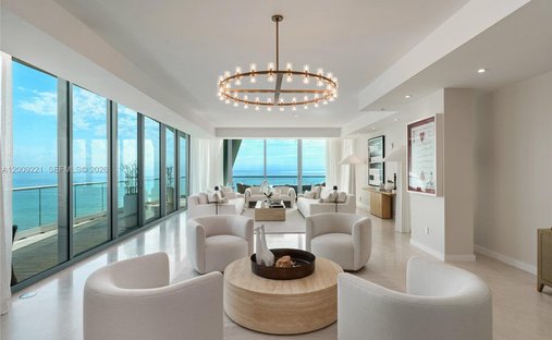 Condo in Bal Harbour, Florida, United States 1