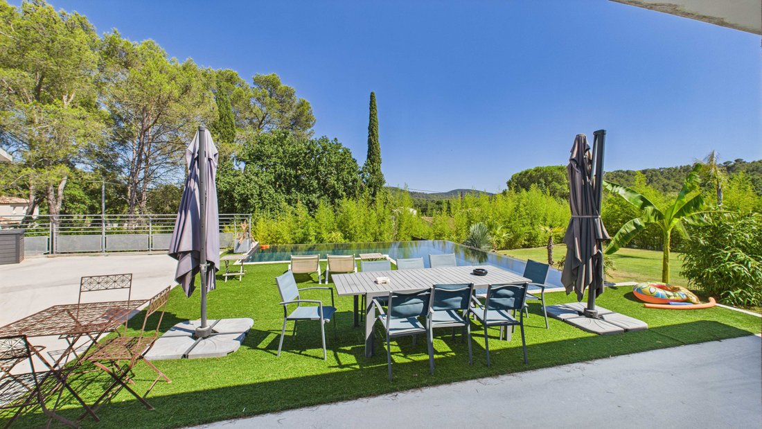House in La Crau, Provence-Alpes-Côte d'Azur, France 5 - 15951075