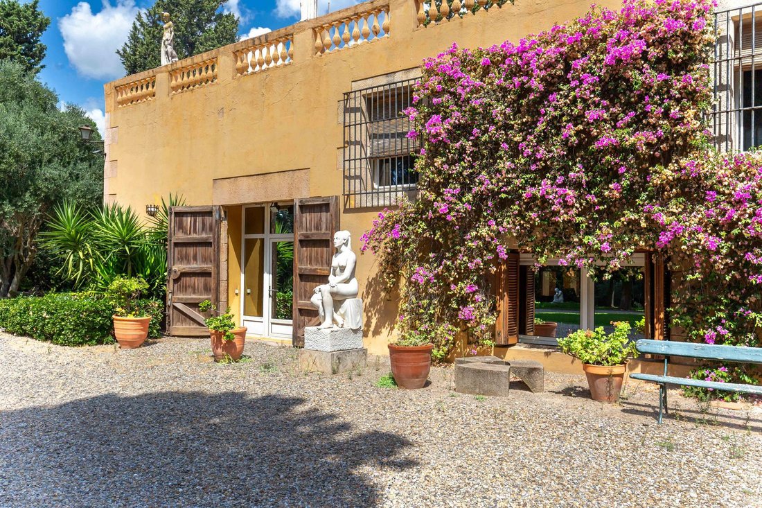 Villa in Esplugues de Llobregat, Catalonia, Spain 5 - 16987916