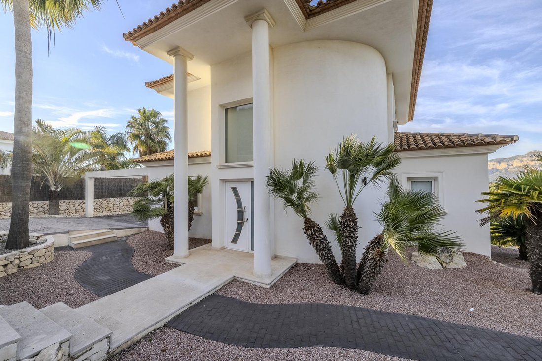 Villa in Xàbia, Land Valencia, Spanien 4 - 16987777