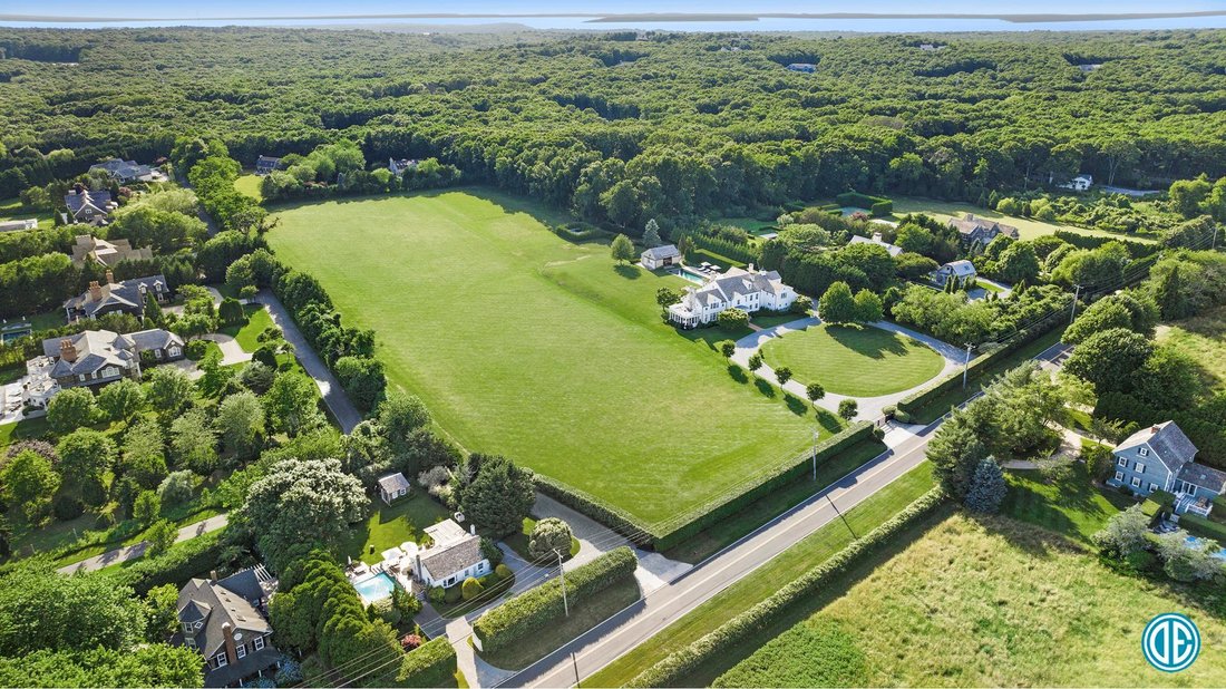 Water Mill, New York, United States 2 - 15878613