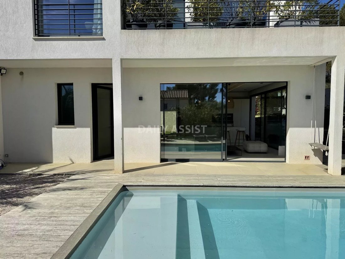 Villa in France 3 - 17795664