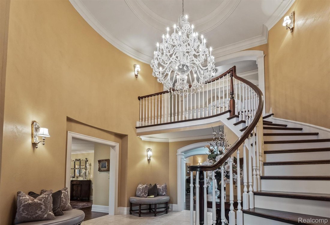 House in Beverly Hills, Michigan, United States 4 - 17725839