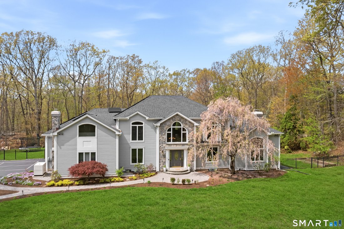 House in Trumbull, Connecticut, United States 1 - 17797955