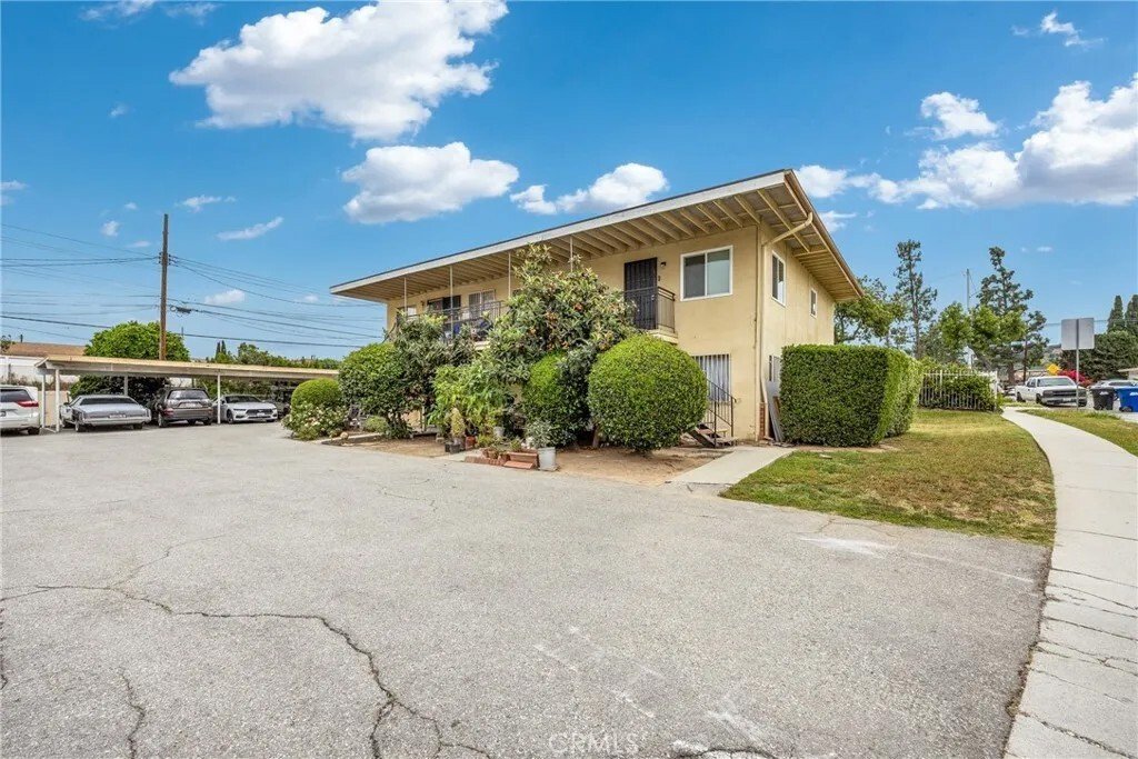 Rowland Heights, California, United States 5 - 17795354