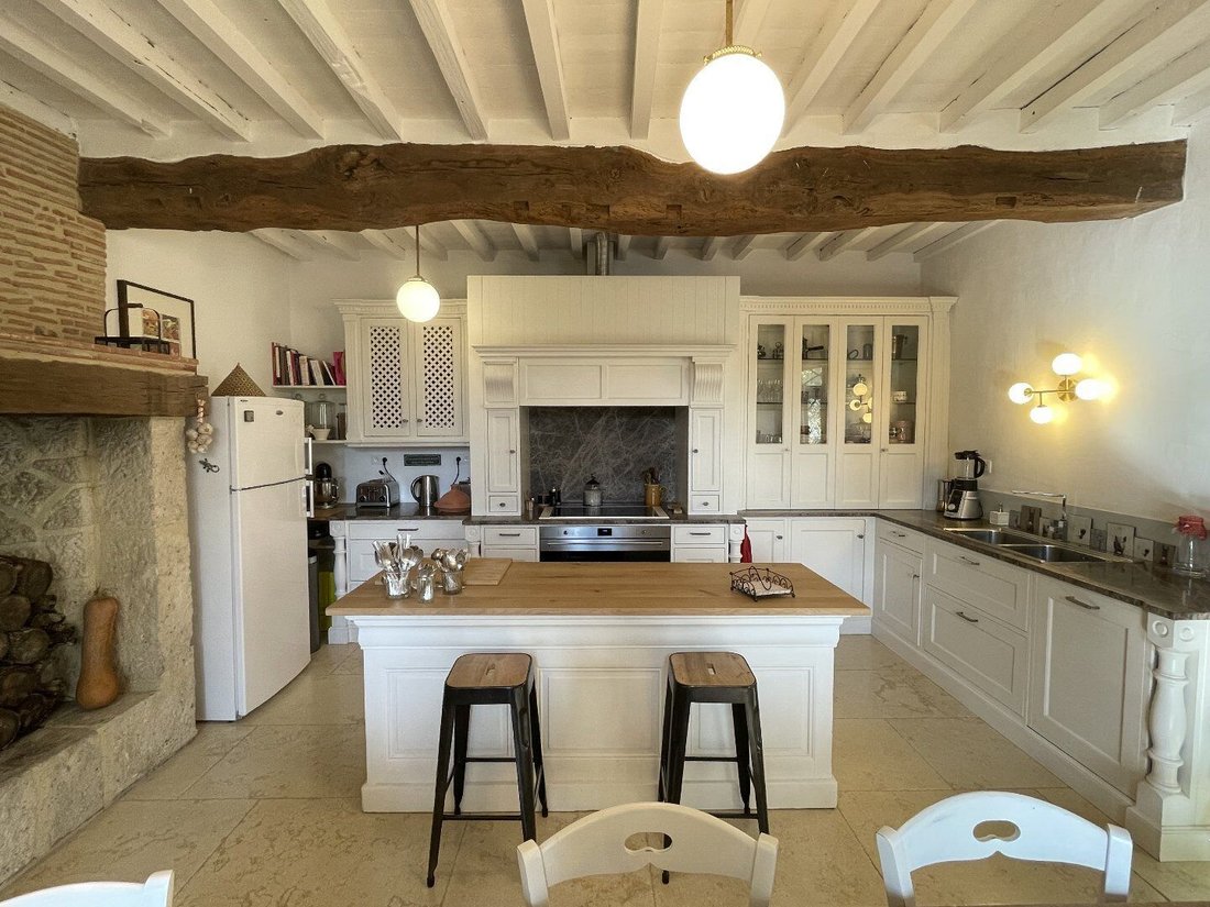 Villa in Lectoure, Occitania, France 5 - 17796595