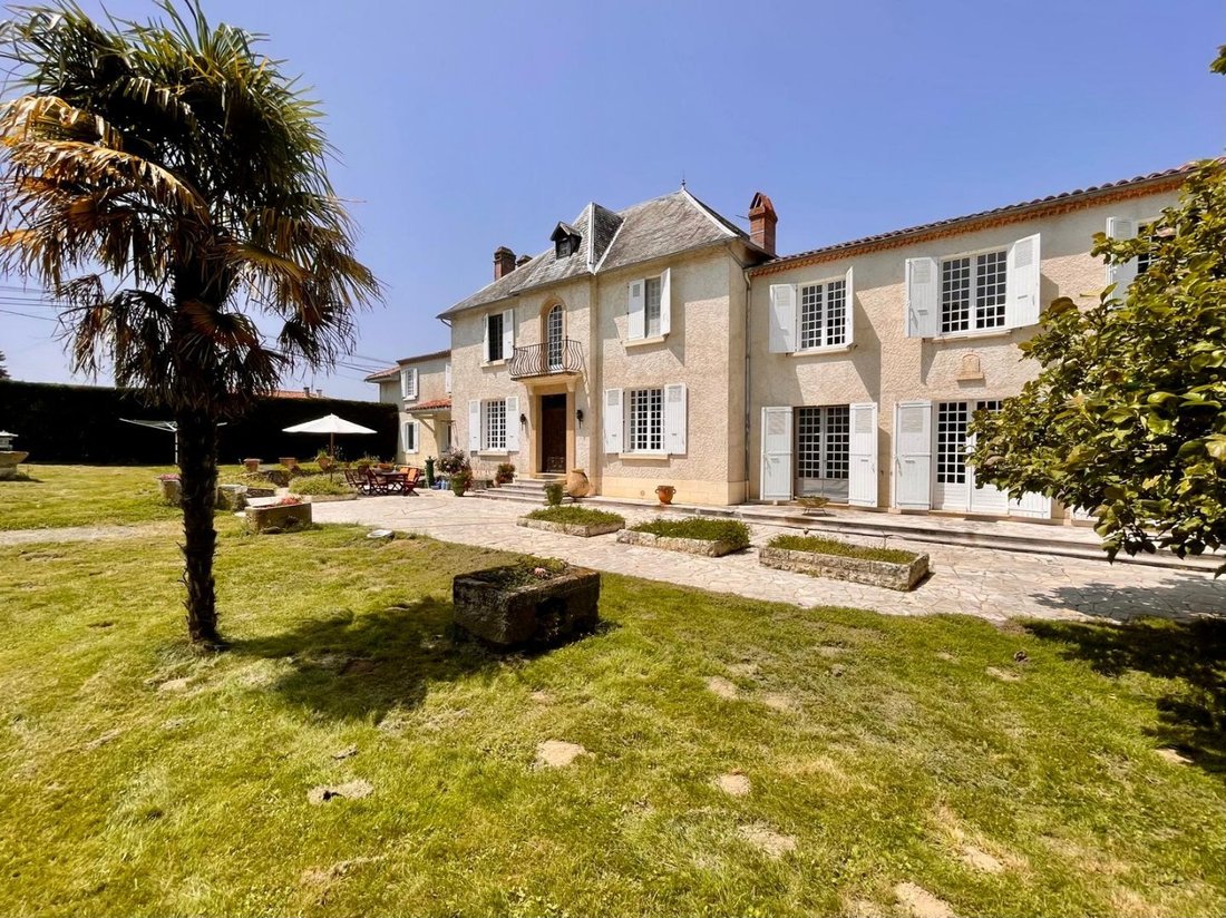 Villa in Mielan, Occitania, France 1 - 17796793