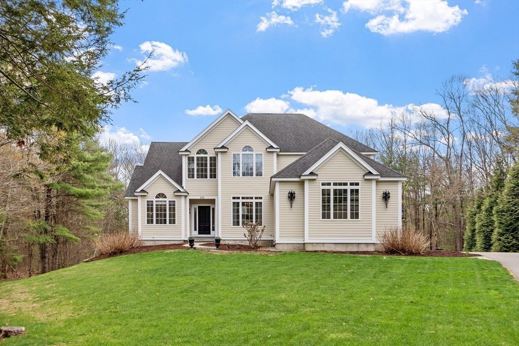 House in Lancaster, Massachusetts, United States 1 - 17800538