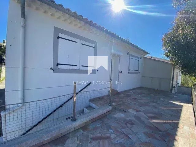 House in Hyeres, Provence-Alpes-Côte d'Azur, France 3 - 17797294