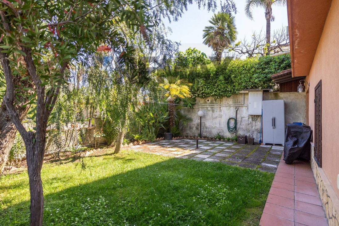 Villa in Taormina, Sicily, Italy 5 - 17801284
