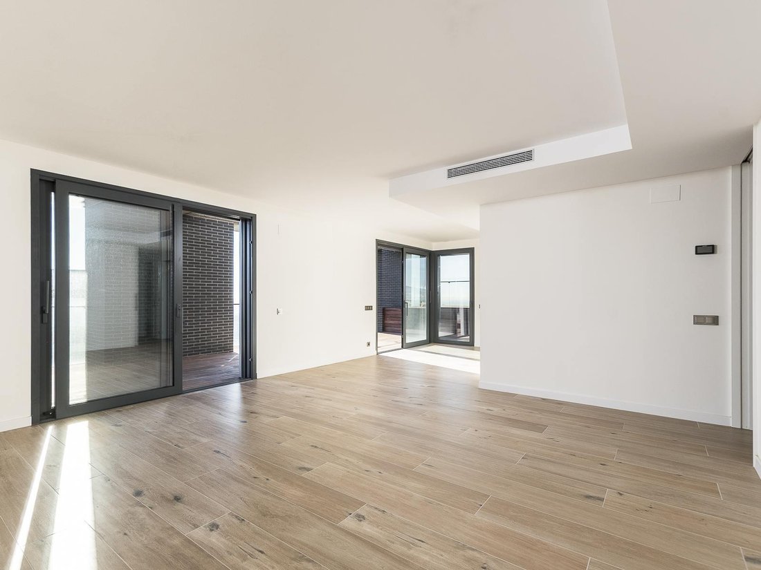 Apartment in Esplugues de Llobregat, Catalonia, Spain 3 - 16987964