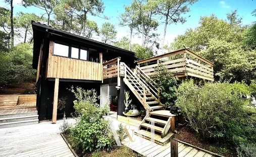 House in Lacanau, Nouvelle-Aquitaine, France 1