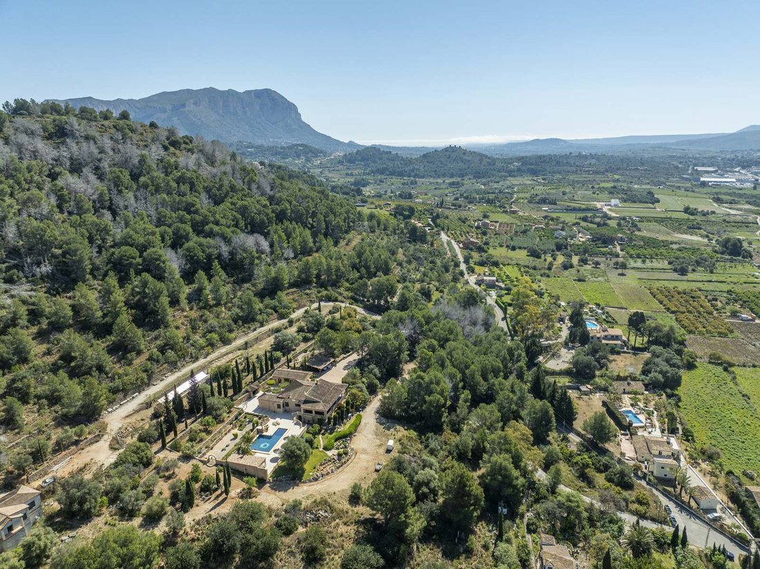 Villa in Pedreguer, Valencian Community, Spain 2 - 17756218