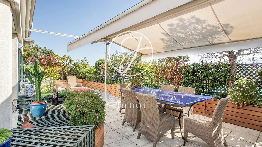 Apartment in Ile de la Jatte - Parc d'Orléans, Neuilly-sur-Seine, France 1 - 15541135