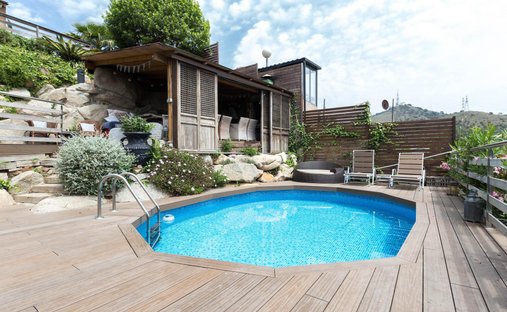 Villa in Esplugues de Llobregat, Catalonia, Spain 1