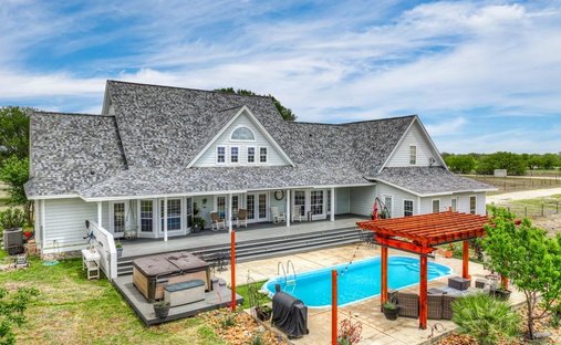 House in Martindale, Texas, United States 1