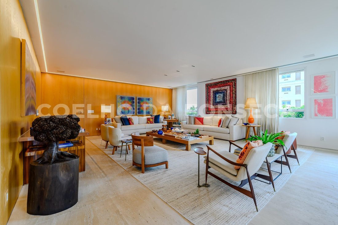 Condo in São Paulo, State of São Paulo, Brazil 4 - 17801514