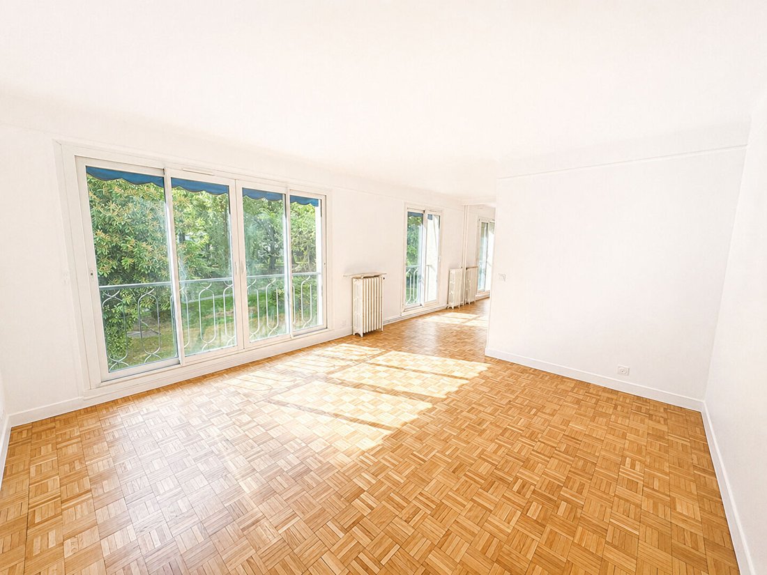 Apartment in Forêt de Fausses Reposes, Ville-d'Avray, France 3 - 17799195