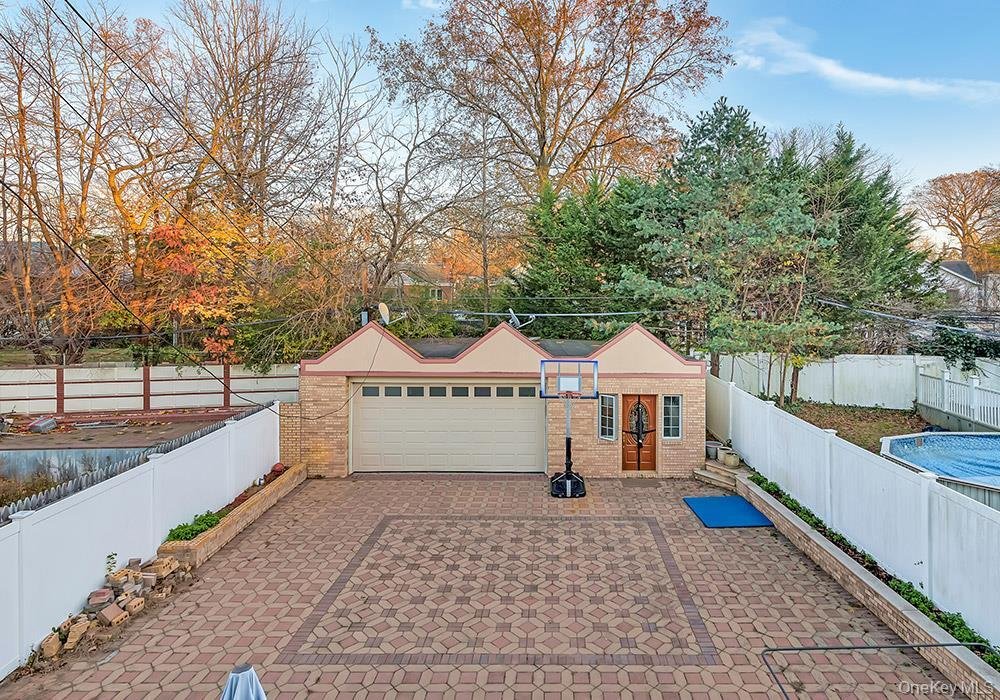 House in New York, New York, United States 3 - 17799549