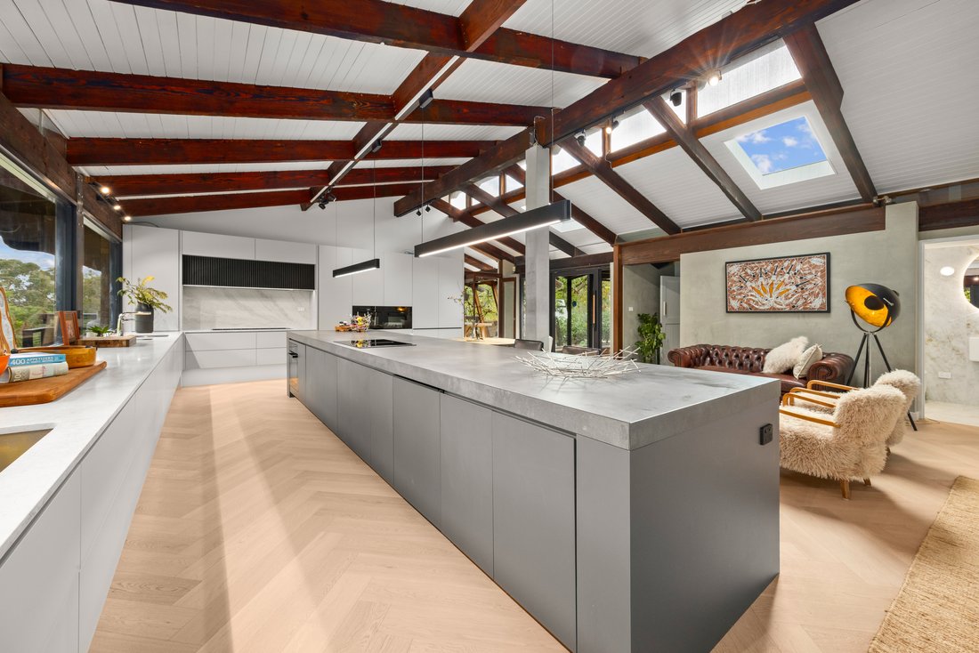 House in Guys Hill, Victoria, Australia 1 - 17801700